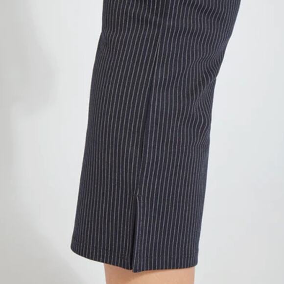 Lysse Patterned Crop Kick Flare Pant - Picture 3 of 9